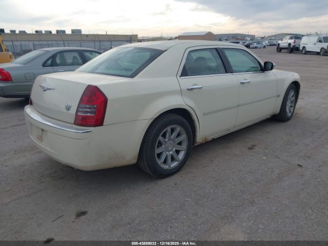 2005 CHRYSLER 300C 2C3JA63H15H609577 Photo 3