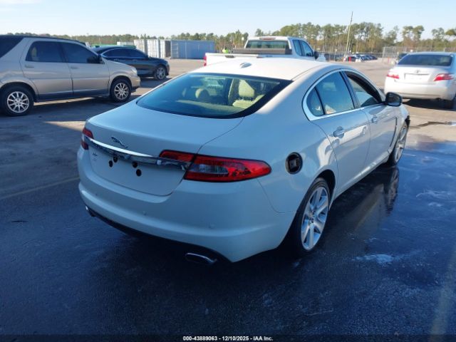 2010 JAGUAR XF SAJWA0FA2AHR51036 Photo 3