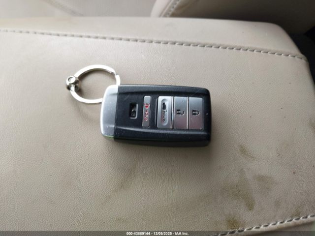 2021 ACURA RDX 5J8TC1H53ML007685 Photo 10