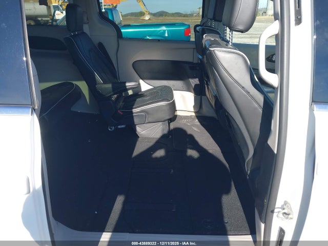 2022 CHRYSLER PACIFICA 2C4RC3GG0NR174697 Photo 7