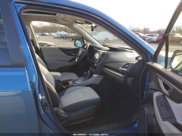 2022 SUBARU FORESTER JF2SKAEC3NH424746 Photo 4