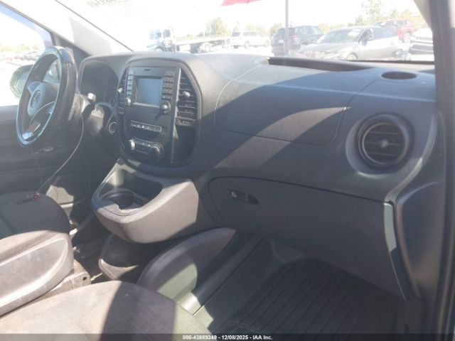 2020 MERCEDES-BENZ METRIS WD3PG2EA1L3652467 Photo 4