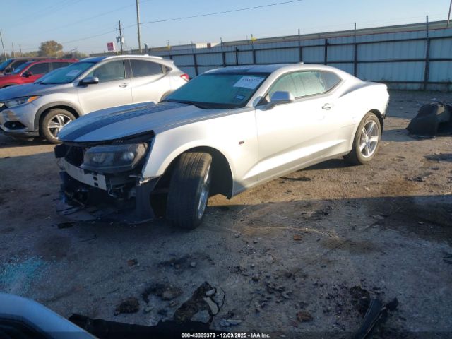 2016 CHEVROLET CAMARO 1G1FB1RS4G0125617 Photo 1