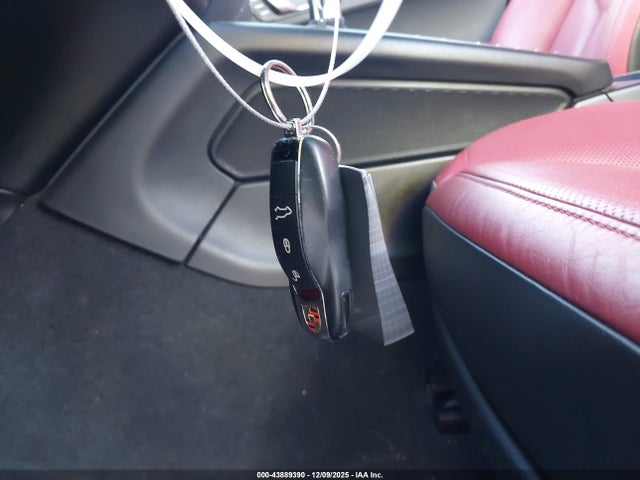 2017 PORSCHE MACAN WP1AG2A54HLB53866 Photo 10