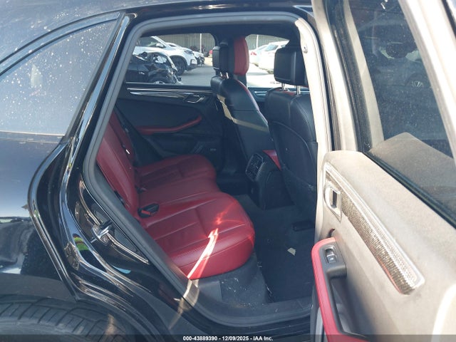 2017 PORSCHE MACAN WP1AG2A54HLB53866 Photo 7