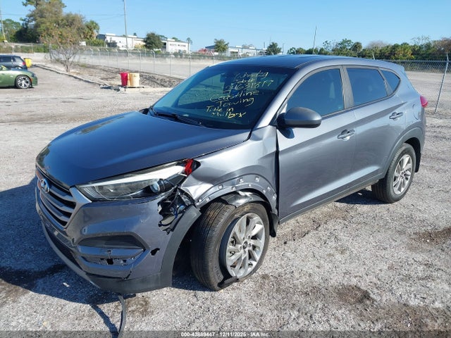 Aukcja sprzedaży 2017 Hyundai Tucson Se, vin: KM8J23A4XHU537685, numer aukcji: 43889447