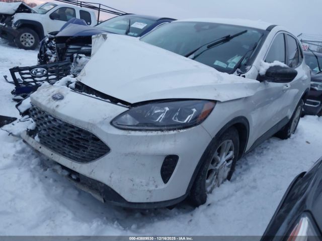 2022 FORD ESCAPE 1FMCU9G65NUA07134 Photo 1