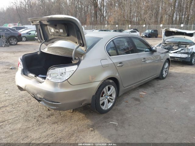 2010 BMW 528I WBANV1C51AC388809 Photo 3