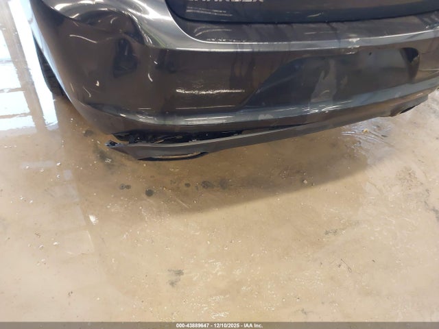 Продажа на аукционе авто 2016 Dodge Charger Sxt, vin: 2C3CDXHGXGH355487, номер лота: 43889647