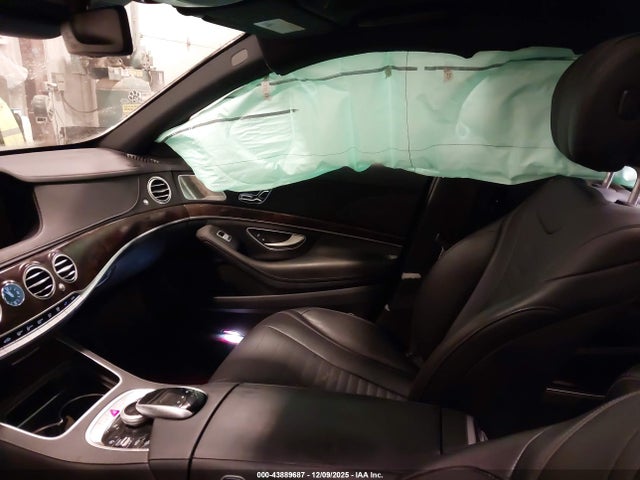 2020 MERCEDES-BENZ S 560 W1KUG8GB9LA562857 Photo 4