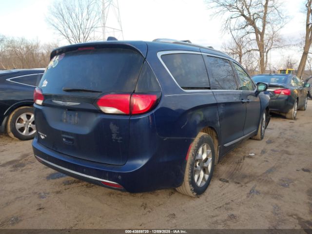 2018 CHRYSLER PACIFICA 2C4RC1EG1JR292632 Photo 3