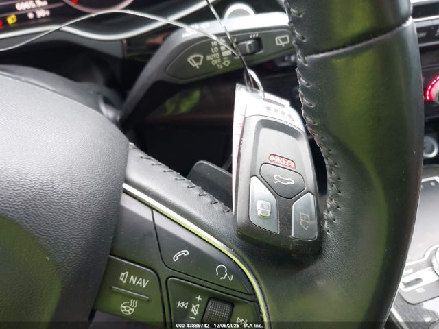2018 AUDI Q7 WA1LAAF72JD042758 Photo 10