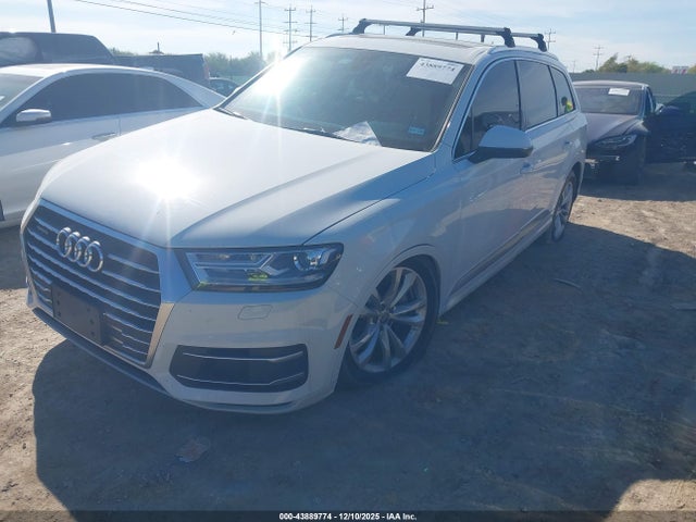 2018 AUDI Q7 WA1LHAF79JD035141 Photo 1