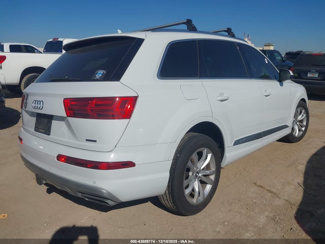 2018 AUDI Q7 WA1LHAF79JD035141 Photo 3