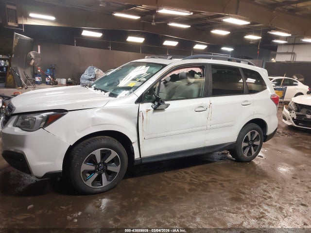 Aukcja sprzedaży 2018 Subaru Forester 2.5i Premium, vin: JF2SJAEC5JH521413, numer aukcji: 43889809