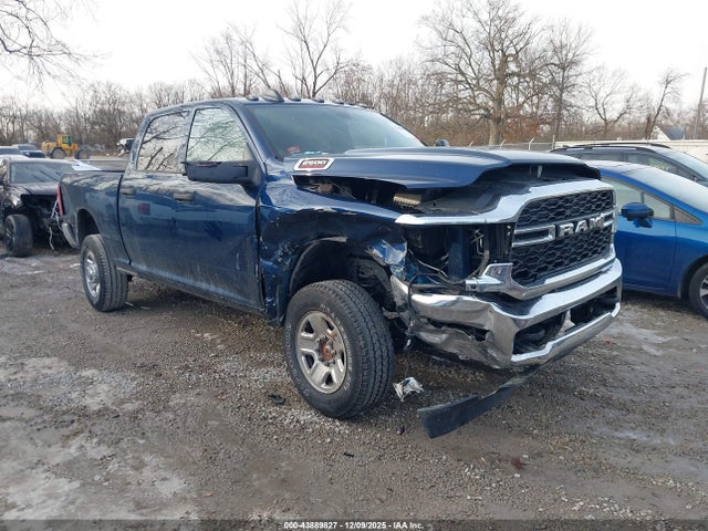 43889827 :رقم المزاد ، 3C6UR5CJ3RG367872 vin ، 2024 Ram 2500 Tradesman  4x4 6'4 Box مزاد بيع