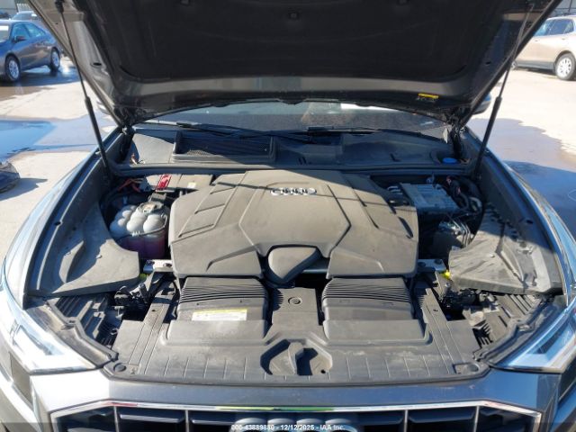 2019 AUDI Q8 WA1BVAF14KD020385 Photo 9