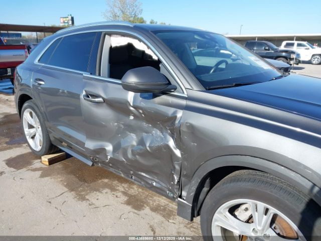 2019 AUDI Q8 WA1BVAF14KD020385 Photo 5