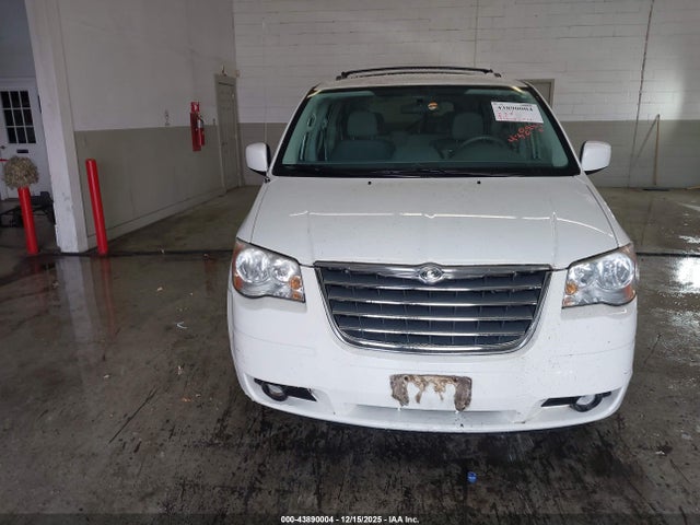Aukcja sprzedaży 2010 Chrysler Town & Country Touring, vin: 2A4RR5D14AR431665, numer aukcji: 43890004