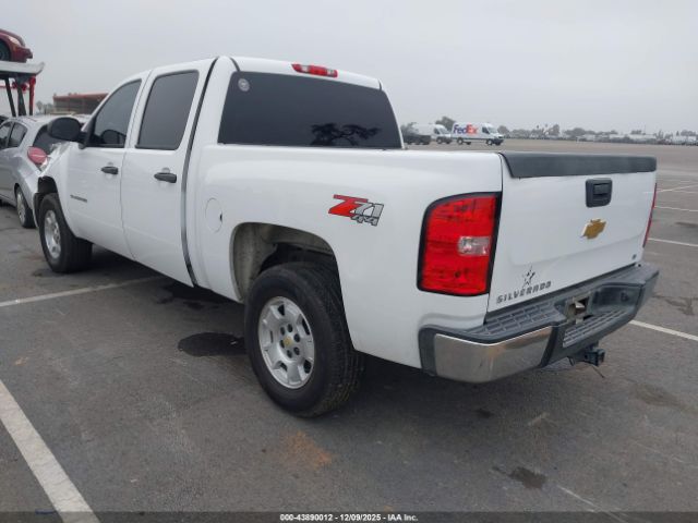 2013 CHEVROLET SILVERADO 1500 3GCPKSE79DG305556 Photo 2