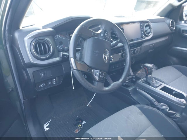 3TMAZ5CN4NM170610 Toyota Tacoma Trd Sport