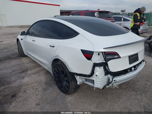 2022 TESLA MODEL 3 5YJ3E1EC8NF357250 Photo 2