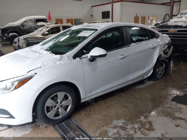 2017 CHEVROLET CRUZE 1G1BB5SMXH7153352 Photo 1