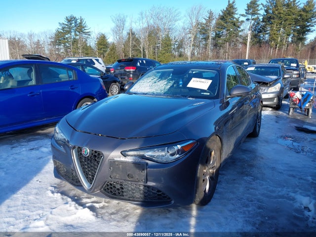 ZARFANANXK7603178 Alfa Romeo Giulia Awd