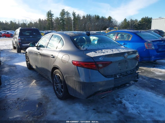 ZARFANANXK7603178 Alfa Romeo Giulia Awd
