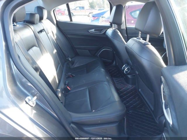 ZARFANANXK7603178 Alfa Romeo Giulia Awd