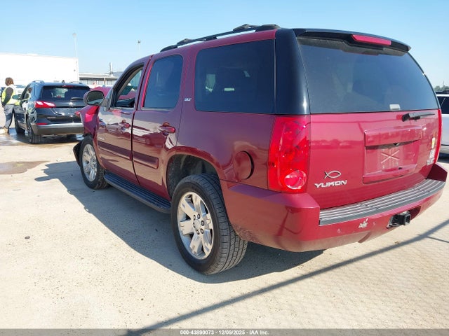 2007 GMC YUKON 1GKFK13037J109132 Photo 2