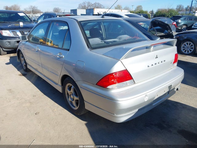 2002 MITSUBISHI LANCER JA3AJ86E42U069514 Photo 2