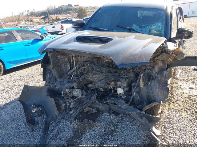 Toyota Tacoma 2021 5TFCZ5AN6MX257512 Image 11