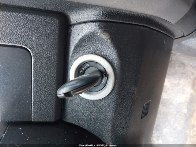 2016 RAM 1500 1C6RR7KG2GS377273 Photo 10