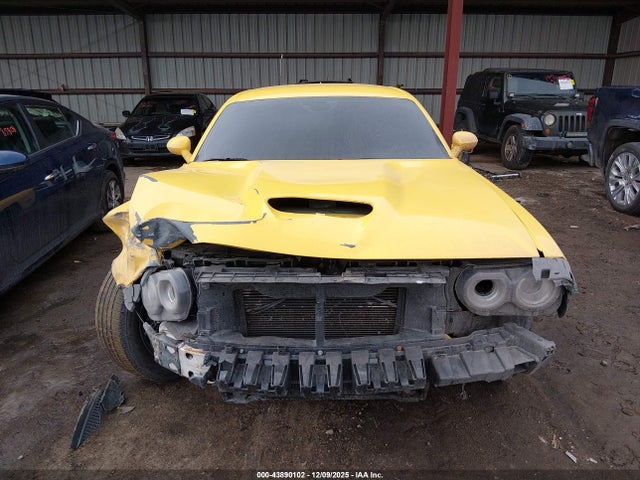 Dodge Challenger 2018 2C3CDZGG1JH235047 Image 12