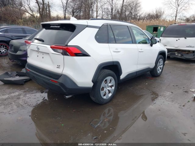 2019 TOYOTA RAV4 JTMF1RFV0KD505417 Photo 3
