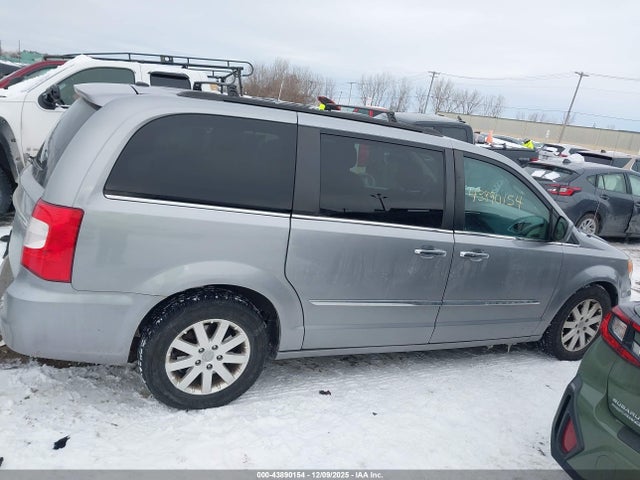 Продажа на аукционе авто 2016 Chrysler Town & Country Touring, vin: 2C4RC1BG7GR306434, номер лота: 43890154