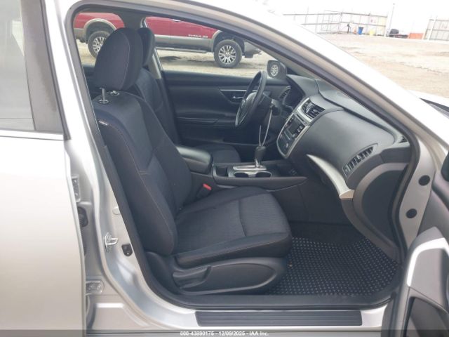 2018 NISSAN ALTIMA 1N4AL3AP8JC181265 Photo 4