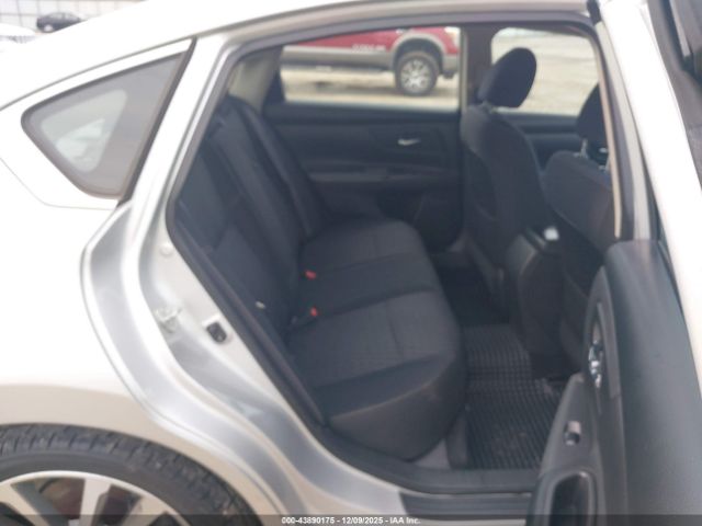 2018 NISSAN ALTIMA 1N4AL3AP8JC181265 Photo 7