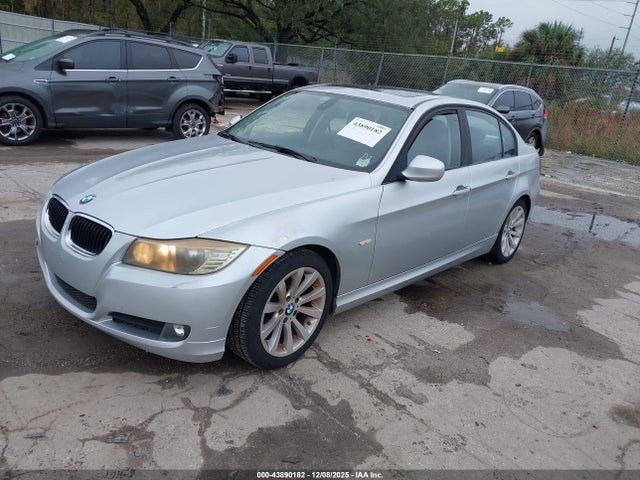 Aukcja sprzedaży 2010 Bmw 328i, vin: WBAPH7C59AA175752, numer aukcji: 43890182