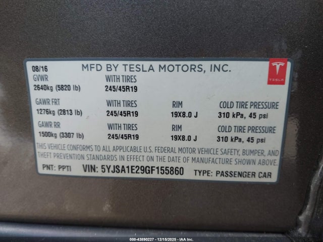 2016 TESLA MODEL S 5YJSA1E29GF155860 Photo 8
