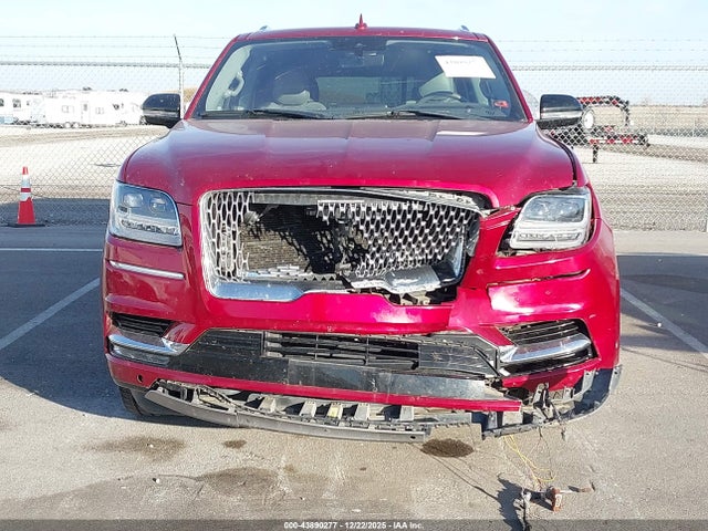 5LMJJ3LT7JEL08126 Lincoln Navigator L Reserve