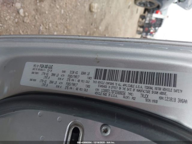 2015 RAM 1500 1C6RR7LT6FS568656 Photo 8