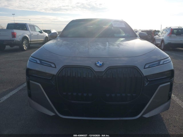 WBA23EH0XRCR65801 BMW 740I