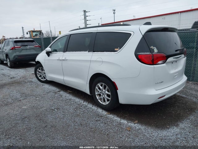 2021 Chrysler Voyager Lxi მანქანა იყიდება აუქციონზე, vin: 2C4RC1DG8MR506490, აუქციონის ნომერი: 43890370