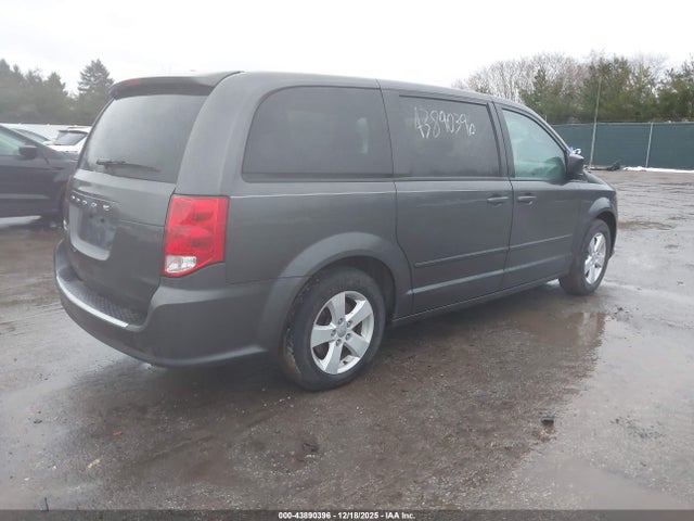 Auction sale of the 2017 Dodge Grand Caravan Se, vin: 2C4RDGBG5HR563447, lot number: 43890396