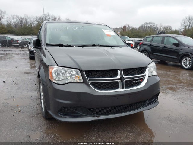 Auction sale of the 2017 Dodge Grand Caravan Se, vin: 2C4RDGBG5HR563447, lot number: 43890396