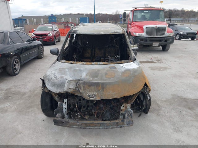2021 Kia Soul S მანქანა იყიდება აუქციონზე, vin: KNDJ23AU8M7794714, აუქციონის ნომერი: 43890418