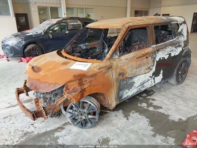 2021 Kia Soul S მანქანა იყიდება აუქციონზე, vin: KNDJ23AU8M7794714, აუქციონის ნომერი: 43890418
