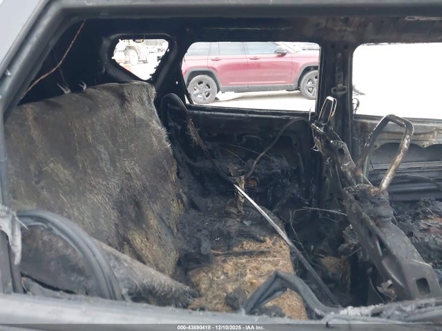 2021 Kia Soul S მანქანა იყიდება აუქციონზე, vin: KNDJ23AU8M7794714, აუქციონის ნომერი: 43890418